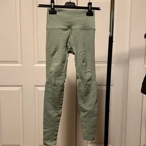 Alphalete Halo Legging